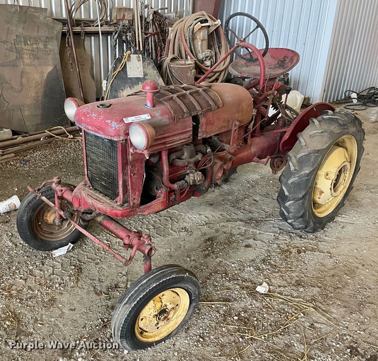 image for item IR9799 1949 International Cub  tractor