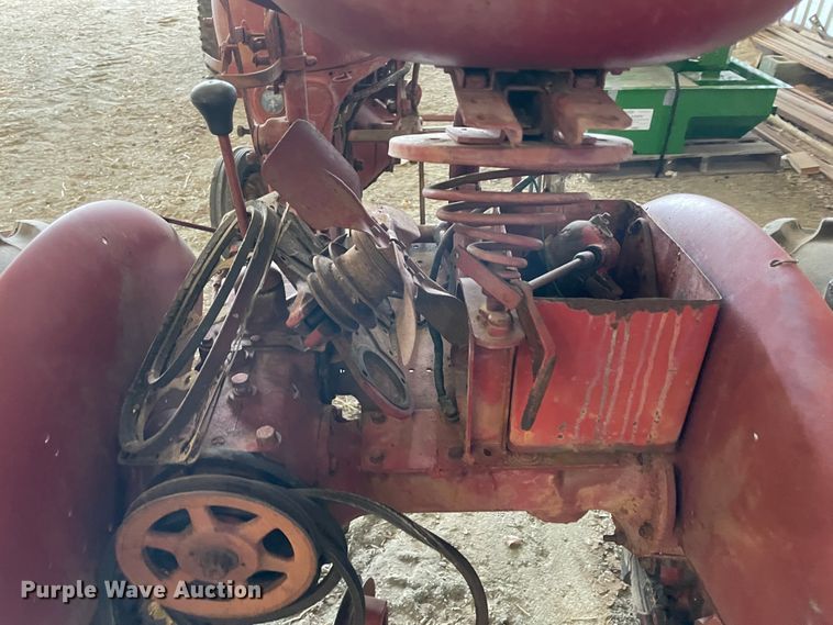 image for item IR9799 1949 International Cub  tractor