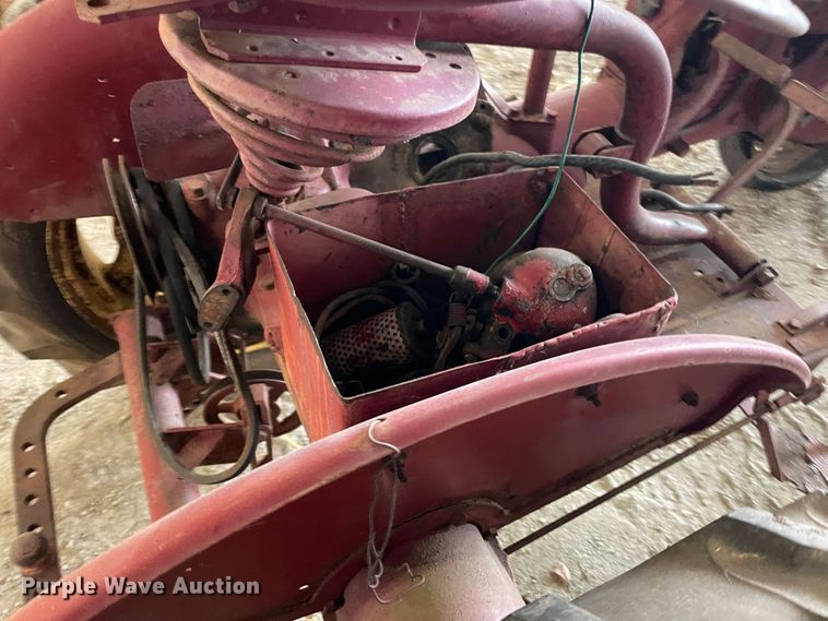 image for item IR9799 1949 International Cub  tractor