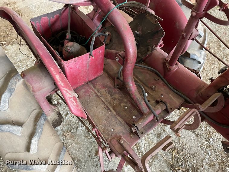 image for item IR9799 1949 International Cub  tractor