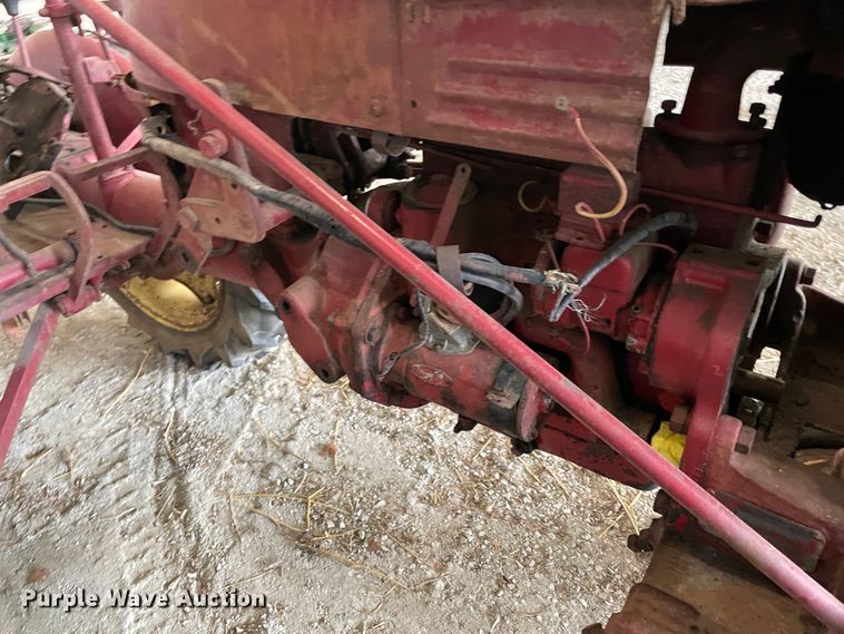 image for item IR9799 1949 International Cub  tractor