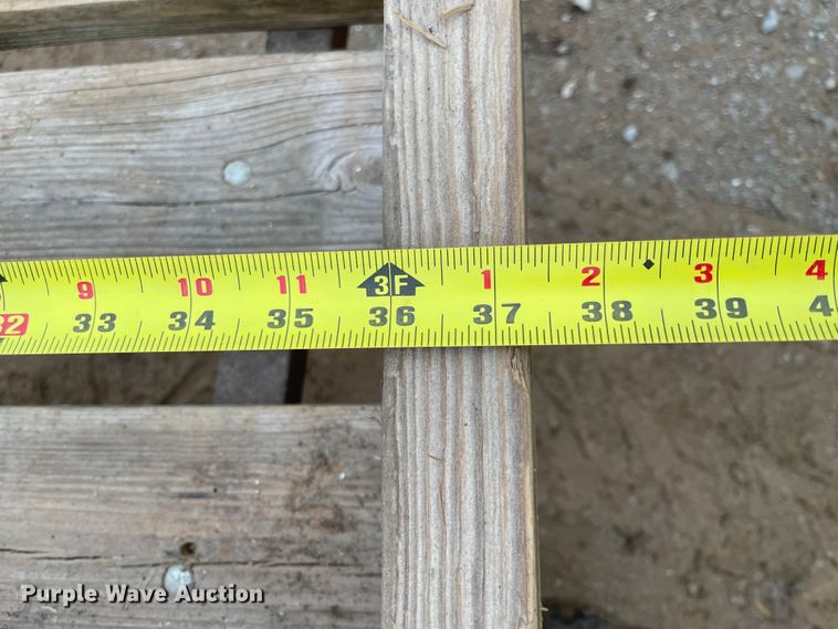 image for item IR9803 1948 International FCUB  tractor