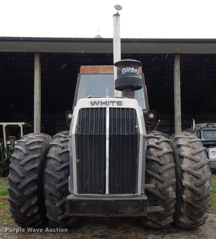 image for item IS9566 White 4-150 Field Boss  4WD tractor