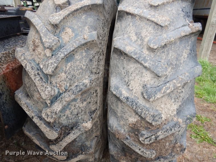 image for item IS9566 White 4-150 Field Boss  4WD tractor