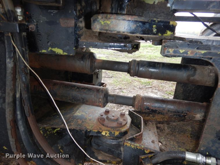 image for item IS9566 White 4-150 Field Boss  4WD tractor