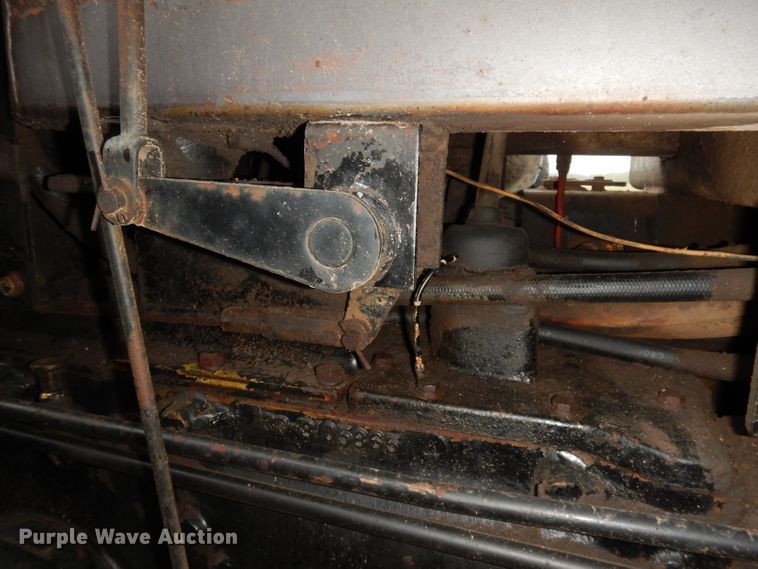 image for item IS9566 White 4-150 Field Boss  4WD tractor