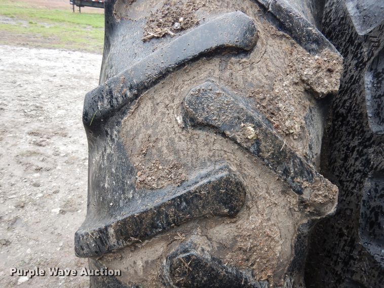 image for item IS9566 White 4-150 Field Boss  4WD tractor