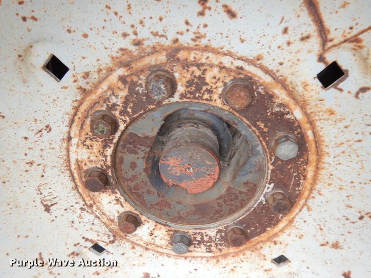 image for item IS9566 White 4-150 Field Boss  4WD tractor