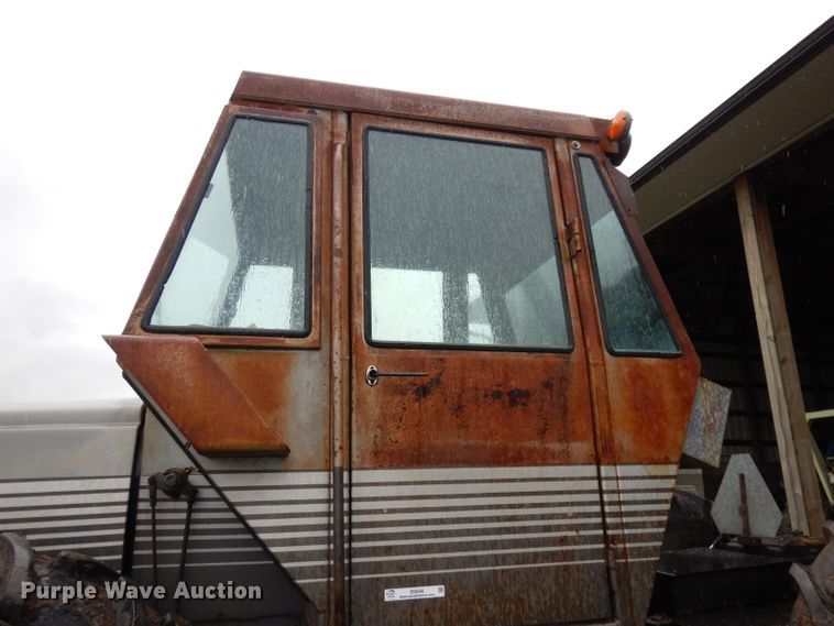 image for item IS9566 White 4-150 Field Boss  4WD tractor