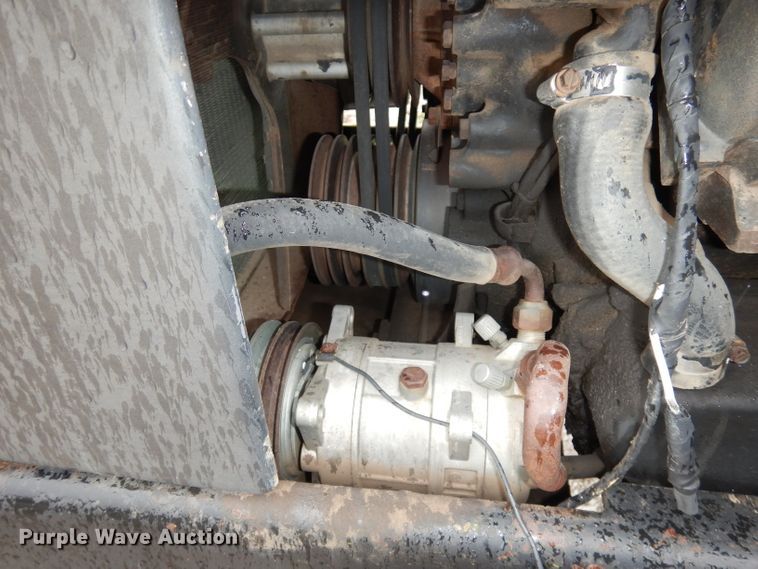 image for item IS9566 White 4-150 Field Boss  4WD tractor