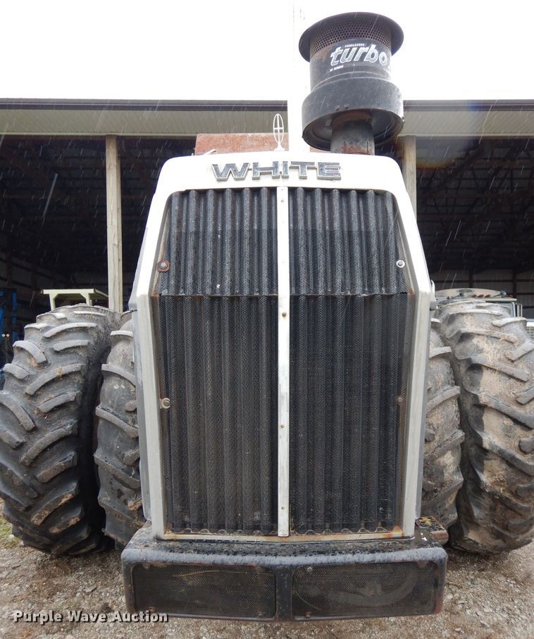 image for item IS9566 White 4-150 Field Boss  4WD tractor