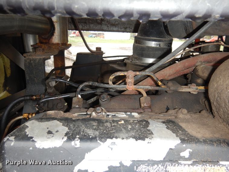 image for item IS9566 White 4-150 Field Boss  4WD tractor