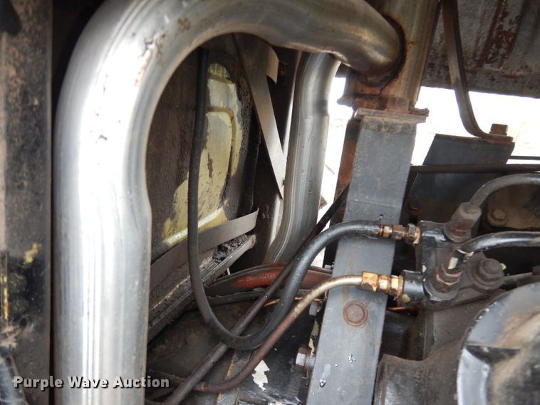 image for item IS9566 White 4-150 Field Boss  4WD tractor