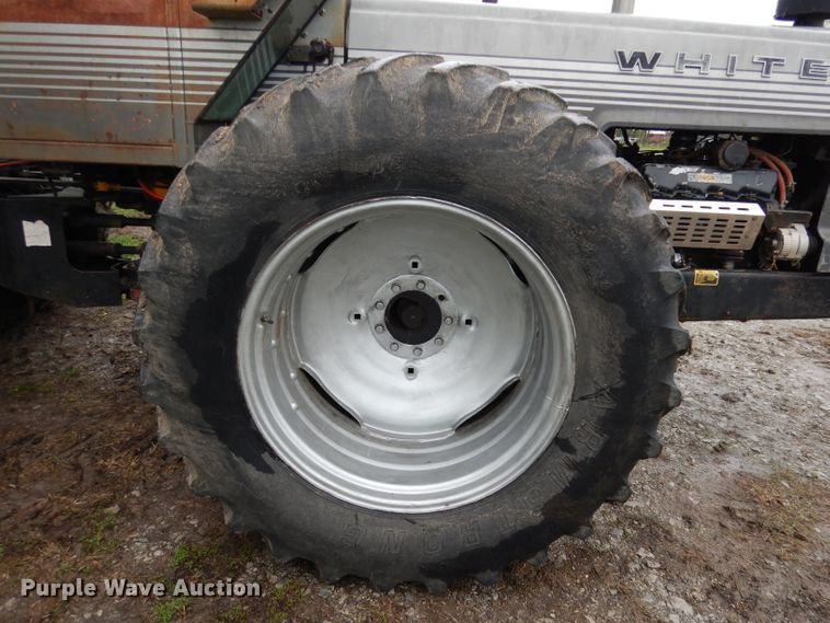 image for item IS9566 White 4-150 Field Boss  4WD tractor