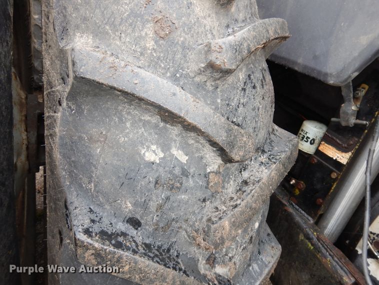 image for item IS9566 White 4-150 Field Boss  4WD tractor