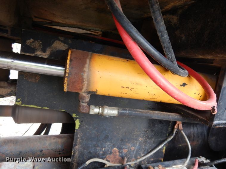 image for item IS9566 White 4-150 Field Boss  4WD tractor