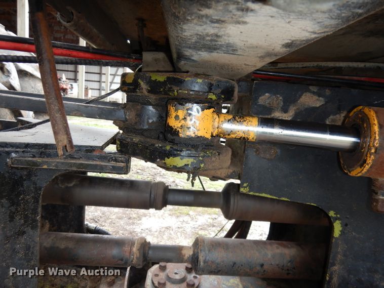 image for item IS9566 White 4-150 Field Boss  4WD tractor