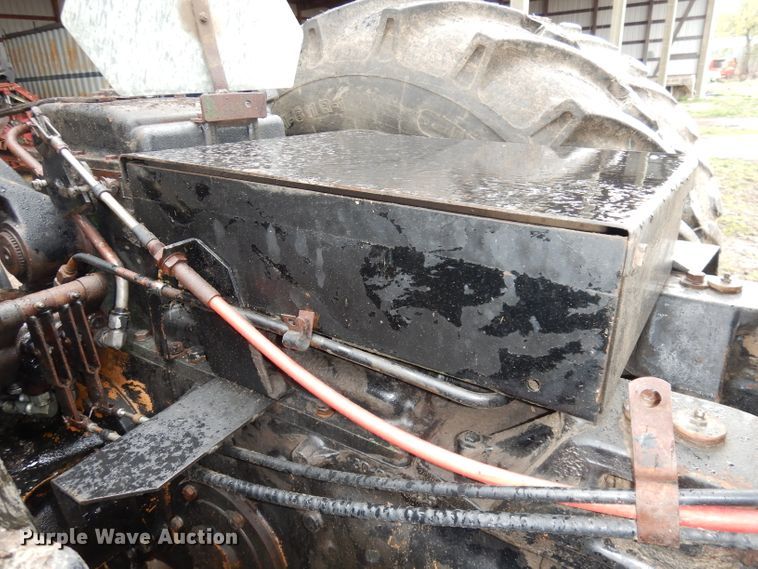 image for item IS9566 White 4-150 Field Boss  4WD tractor