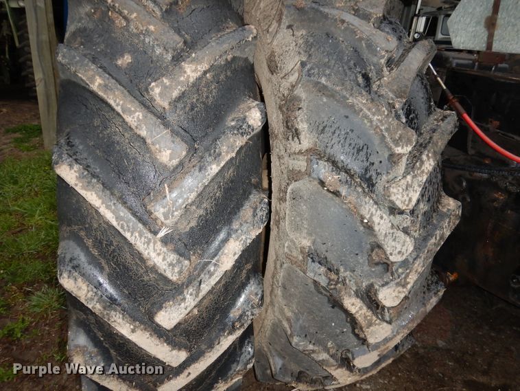 image for item IS9566 White 4-150 Field Boss  4WD tractor