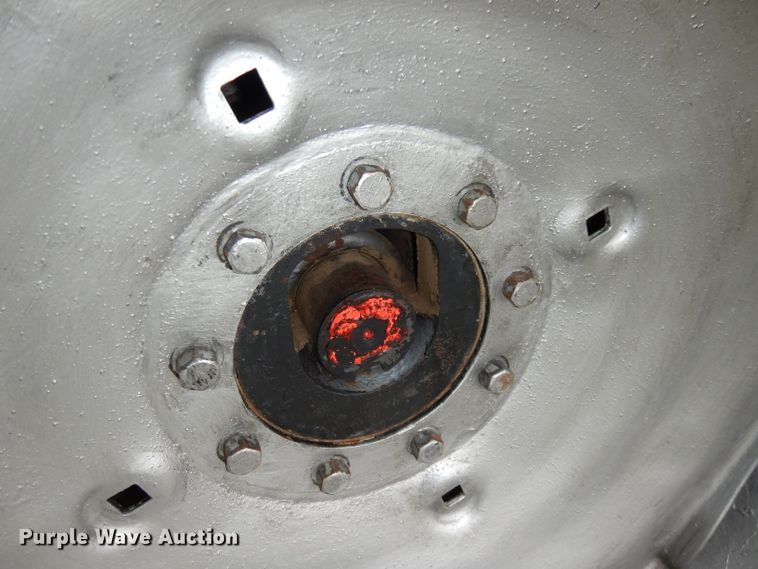 image for item IS9566 White 4-150 Field Boss  4WD tractor