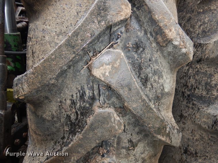 image for item IS9566 White 4-150 Field Boss  4WD tractor