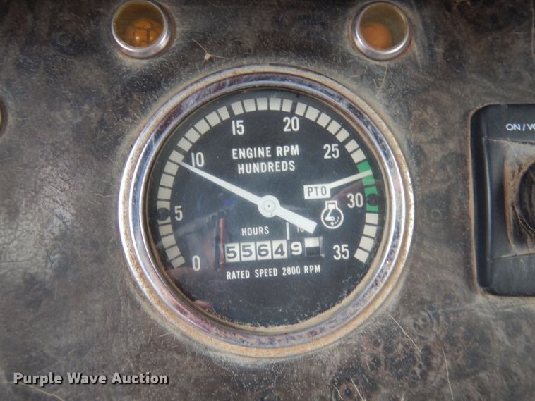 image for item IS9566 White 4-150 Field Boss  4WD tractor