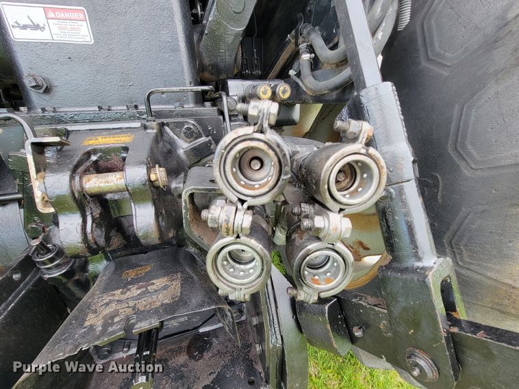 image for item IV9011 White 2-135  tractor