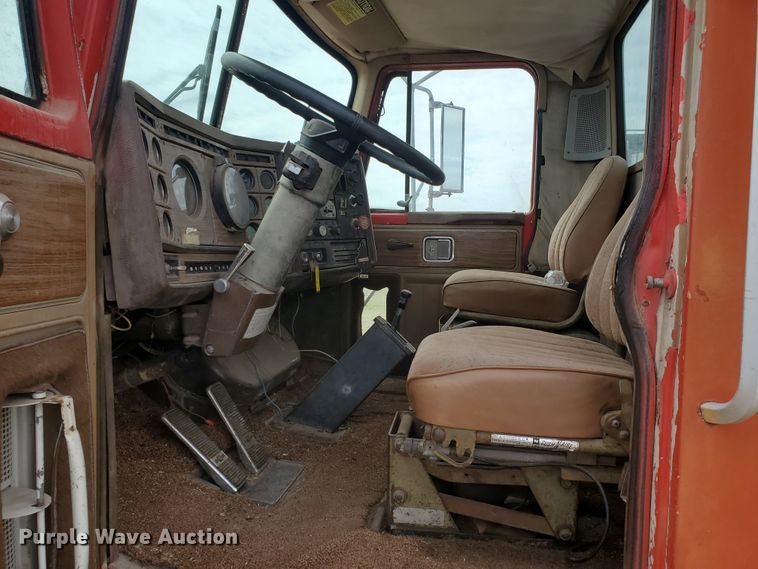 image for item IX9229 1980 Chevrolet Bison  grain truck