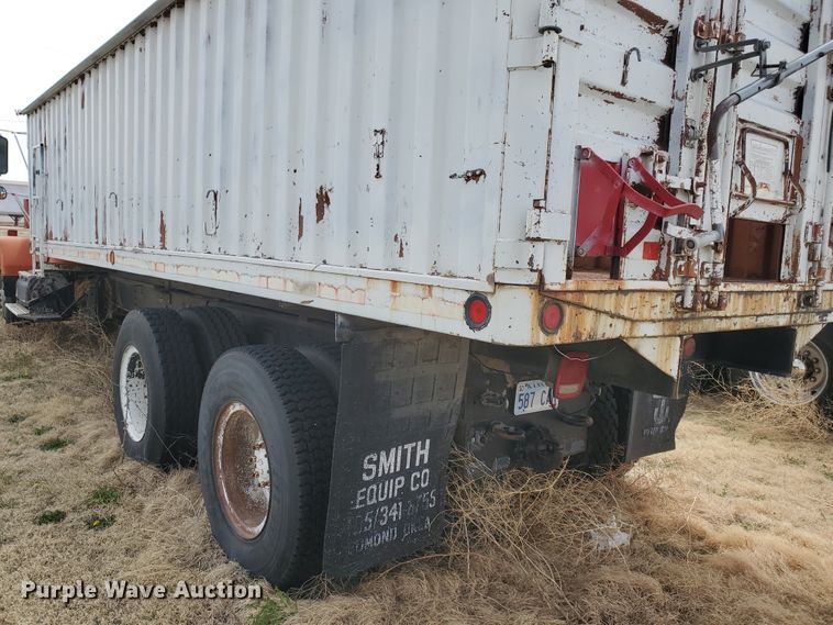 image for item IX9229 1980 Chevrolet Bison  grain truck