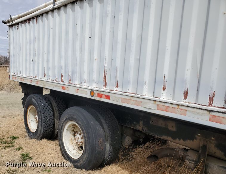 image for item IX9229 1980 Chevrolet Bison  grain truck