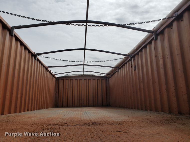 image for item IX9229 1980 Chevrolet Bison  grain truck