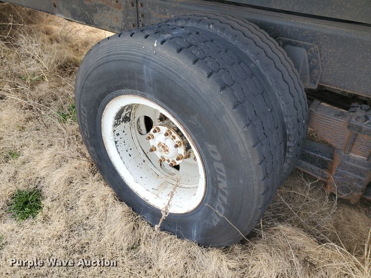 image for item IX9229 1980 Chevrolet Bison  grain truck