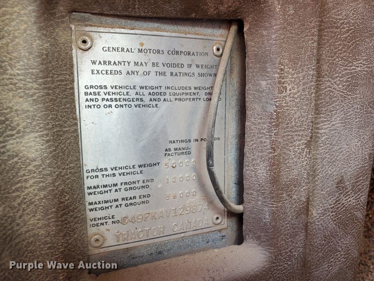 image for item IX9229 1980 Chevrolet Bison  grain truck