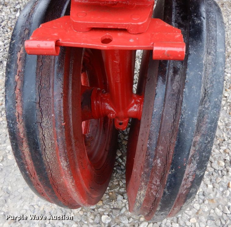 image for item IX9355 1953 Farmall Super M  tractor