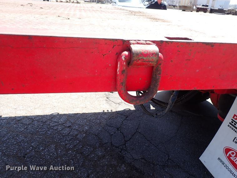 image for item DJ0242 2004 Peterbilt 385  rollback truck