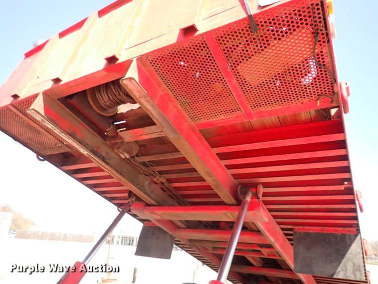 image for item DJ0242 2004 Peterbilt 385  rollback truck