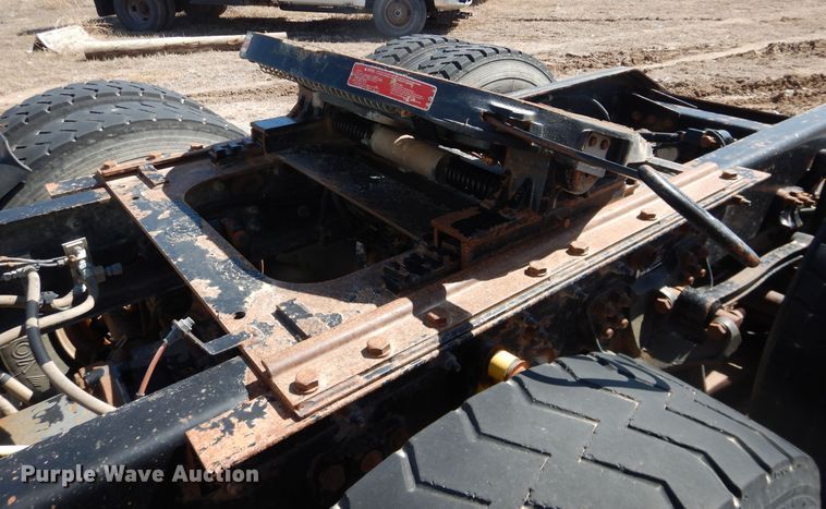 image for item DJ1139 2008 Kenworth T800  semi truck