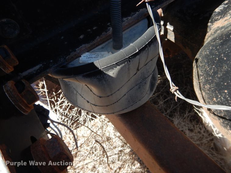 image for item DJ1139 2008 Kenworth T800  semi truck