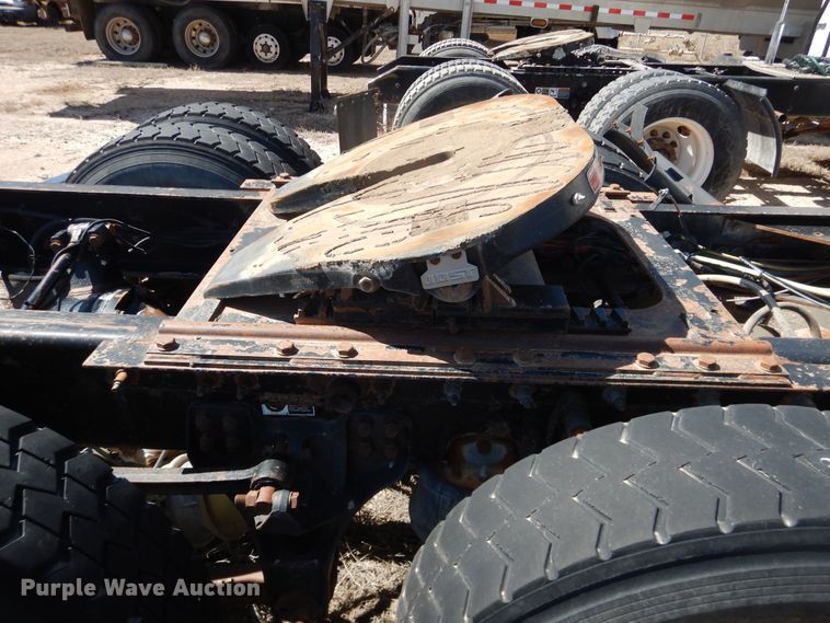 image for item DJ1139 2008 Kenworth T800  semi truck