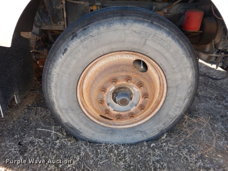 image for item DJ1139 2008 Kenworth T800  semi truck