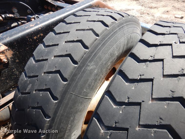 image for item DJ1139 2008 Kenworth T800  semi truck