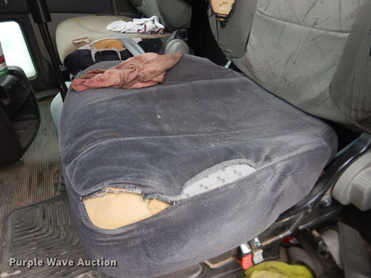 image for item DJ1156 2008 Kenworth T800  semi truck