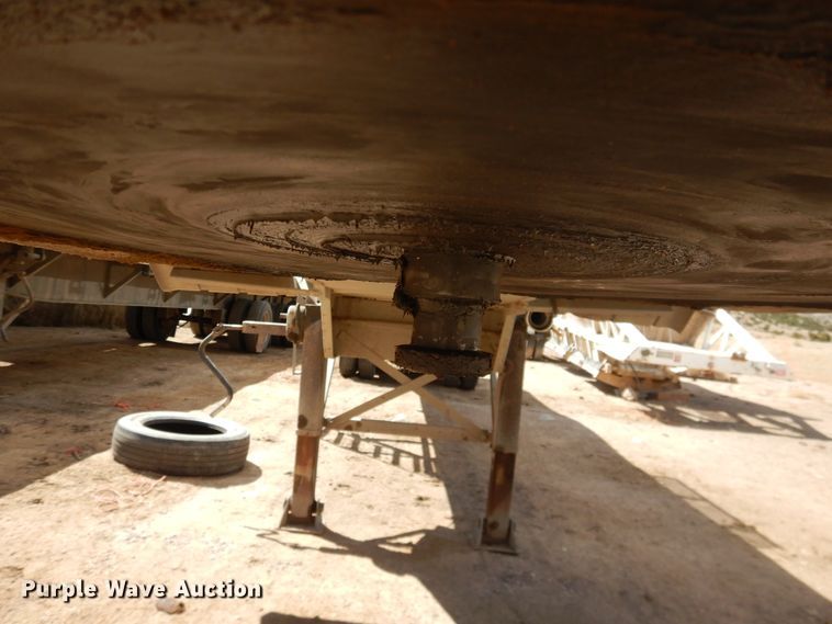 image for item DJ1179 1990 Stainless  tank trailer