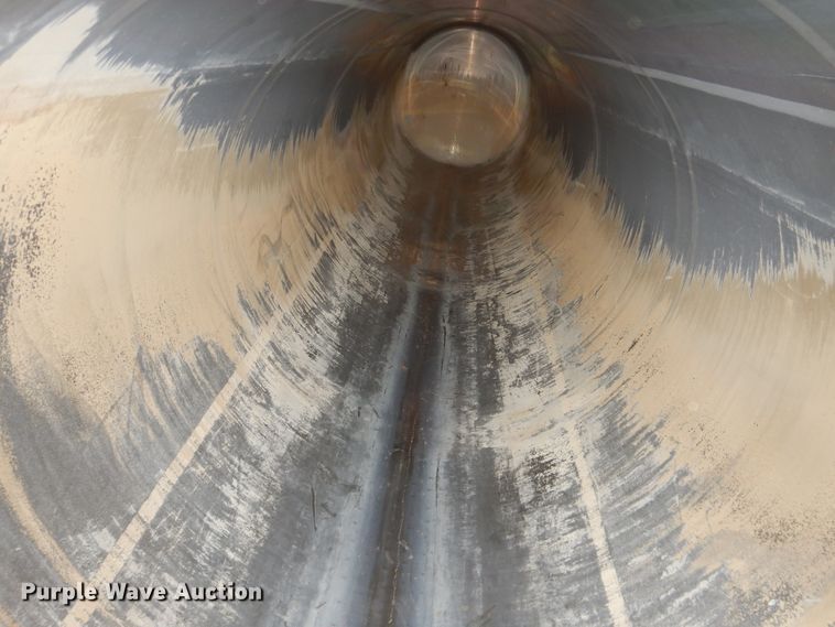 image for item DJ1179 1990 Stainless  tank trailer