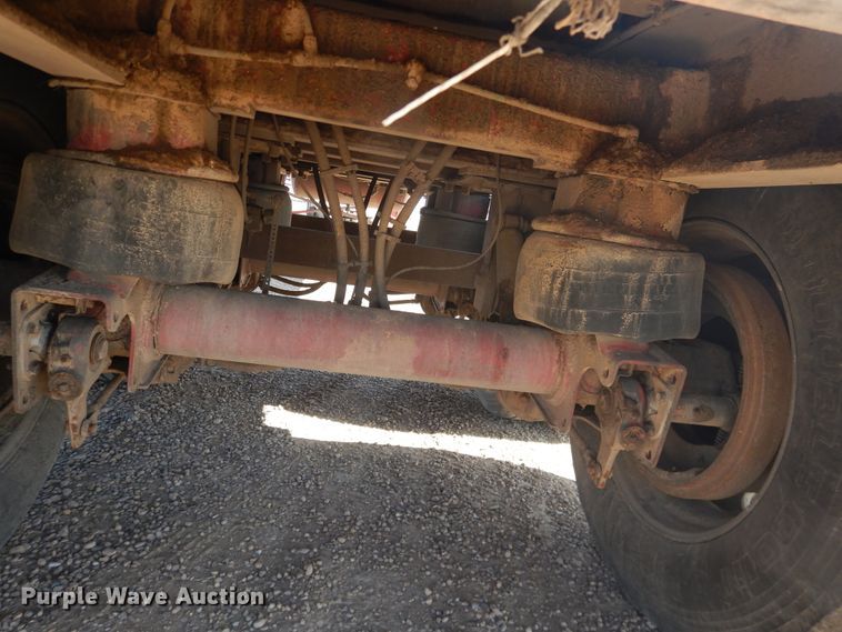 image for item DJ1184 2006 Eby  walking floor trailer