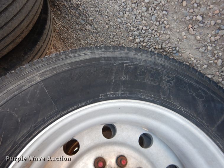 image for item DJ1184 2006 Eby  walking floor trailer