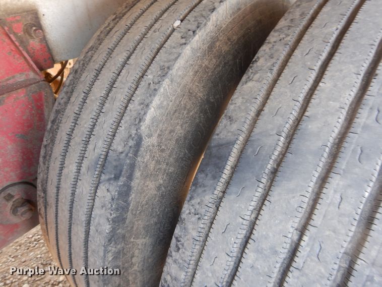 image for item DJ1184 2006 Eby  walking floor trailer