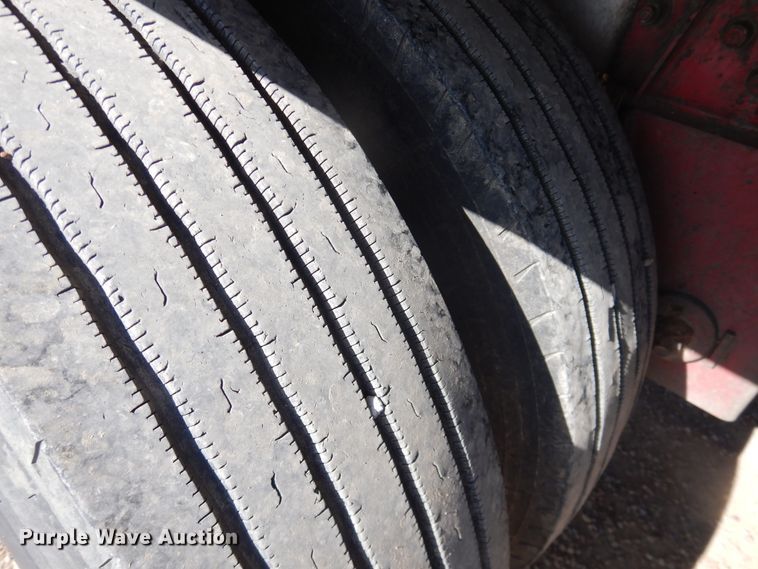 image for item DJ1184 2006 Eby  walking floor trailer