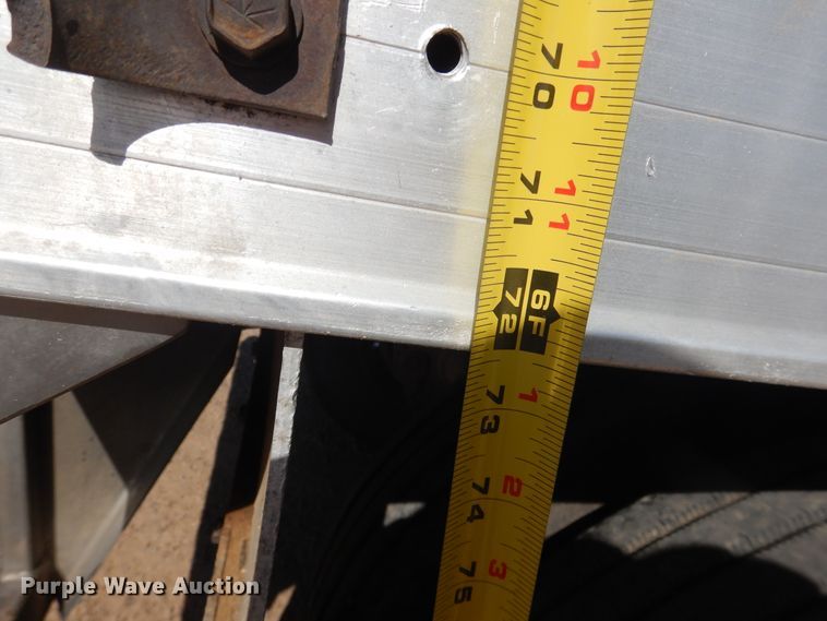 image for item DJ1184 2006 Eby  walking floor trailer