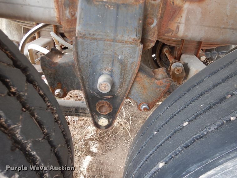 image for item DJ1246 1988 Walker  tank trailer